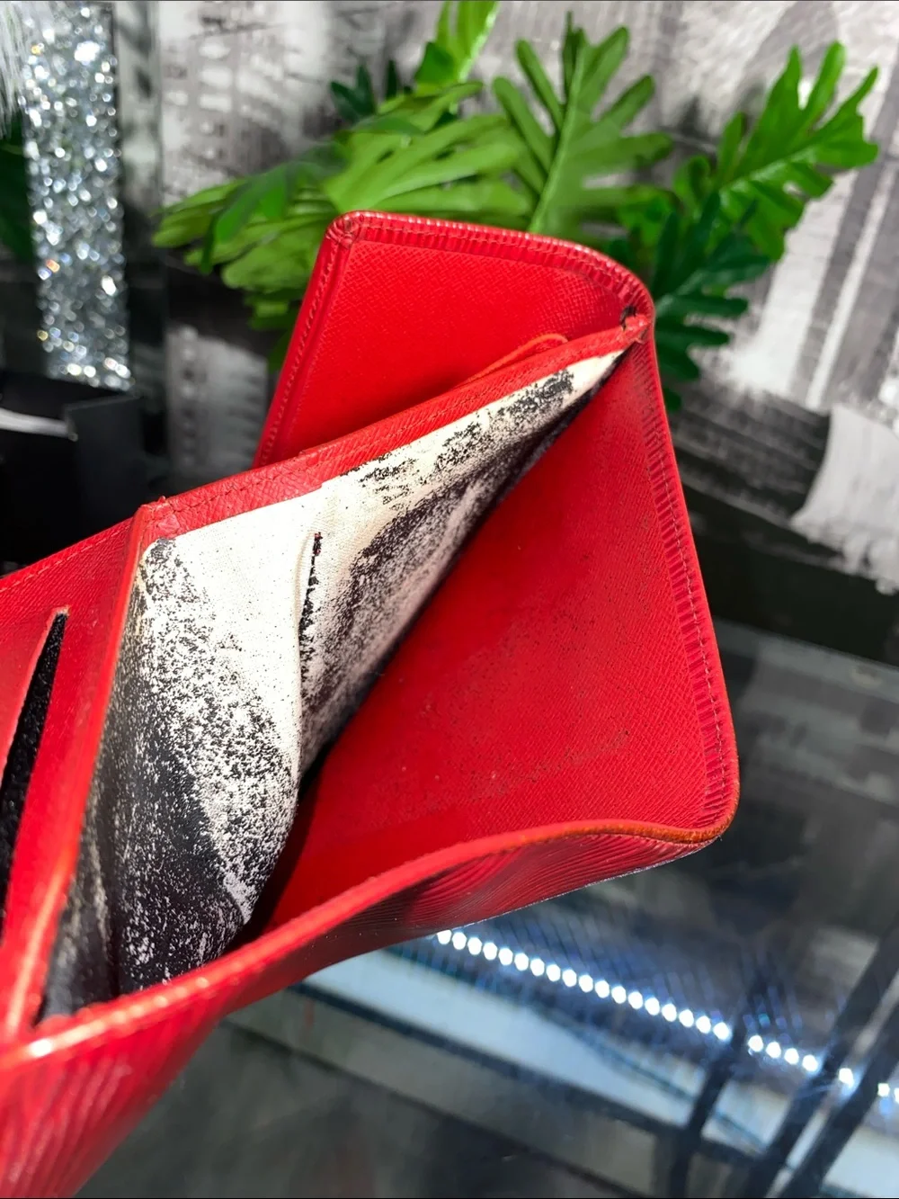 Authentic Louis Vuitton Epi Porte Tresor Wallet